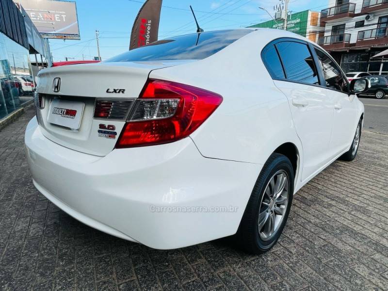 HONDA - CIVIC - 2014/2014 - Branca - R$ 73.900,00