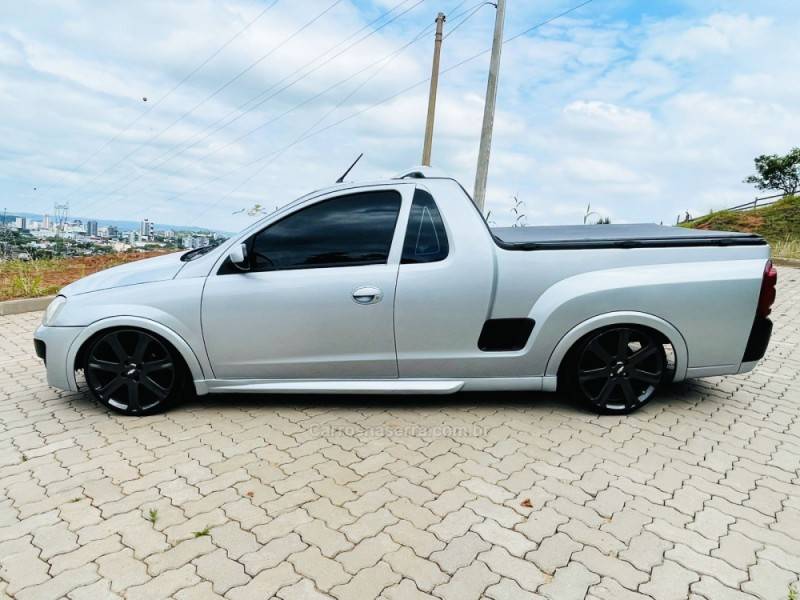 CHEVROLET - MONTANA - 2008/2008 - Cinza - R$ 38.900,00