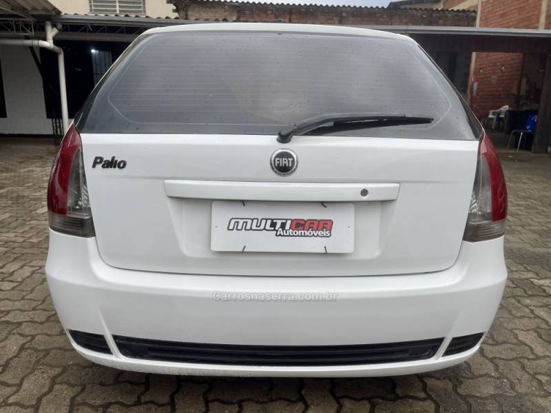 FIAT - PALIO - 2007/2007 - Branca - R$ 25.900,00