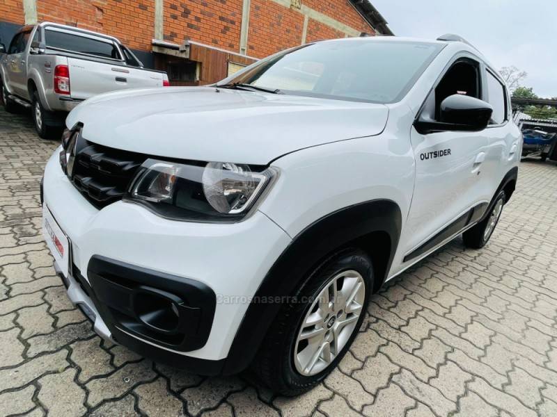 RENAULT - KWID - 2020/2020 - Branca - R$ 45.900,00