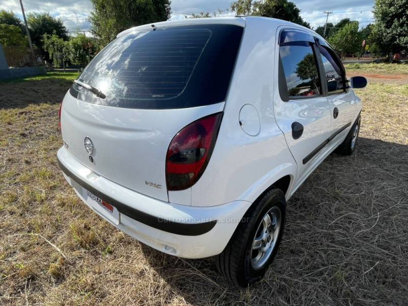CHEVROLET - CELTA - 2006/2006 - Branca - R$ 22.900,00