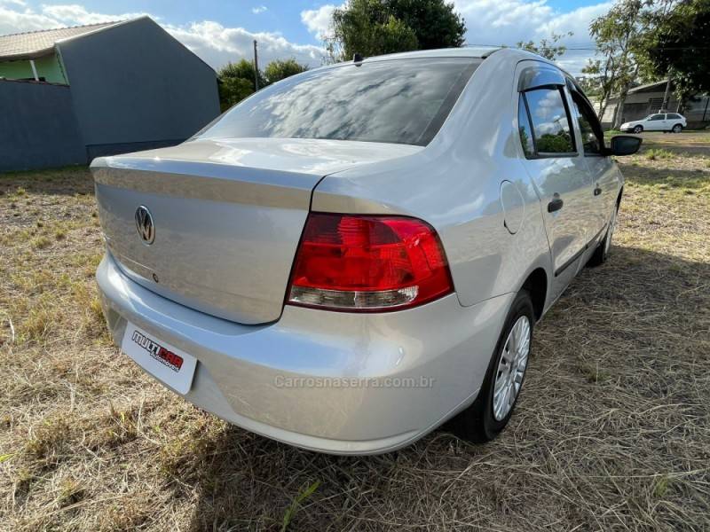 VOLKSWAGEN - VOYAGE - 2009/2009 - Prata - R$ 25.900,00