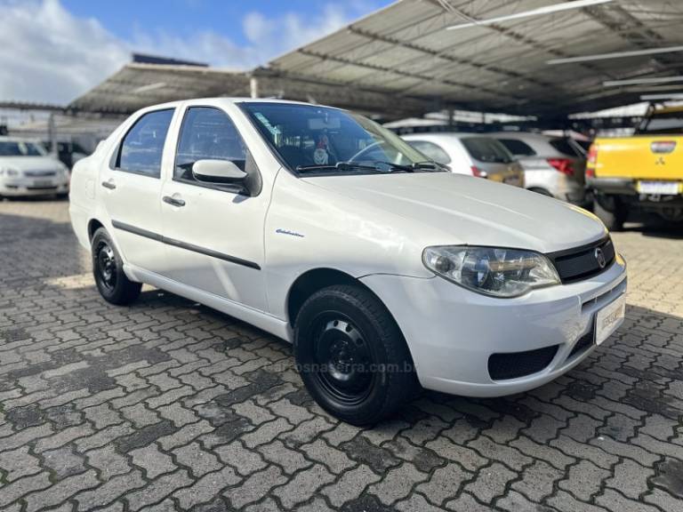 FIAT - SIENA - 2008/2009 - Branca - R$ 26.900,00