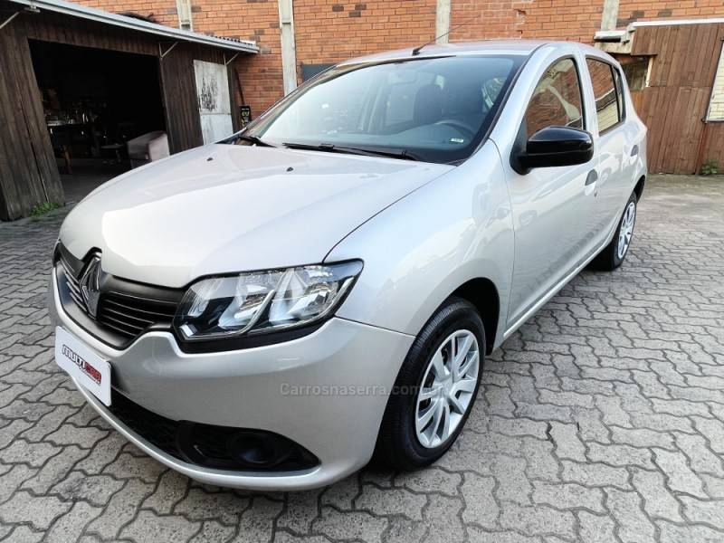 RENAULT - SANDERO - 2018/2018 - Cinza - R$ 43.900,00