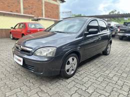 CHEVROLET - CORSA - 2002/2002 - Cinza - R$ 22.900,00