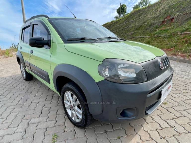 FIAT - UNO - 2011/2011 - Verde - R$ 32.900,00