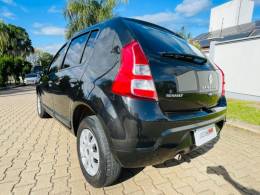 RENAULT - SANDERO - 2012/2012 - Preta - R$ 31.900,00