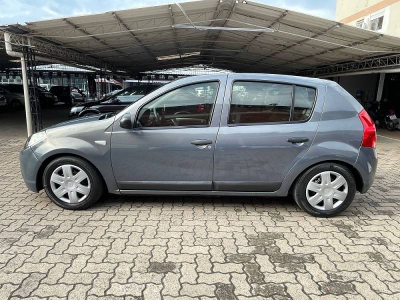 RENAULT - SANDERO - 2010/2010 - Cinza - R$ 28.900,00