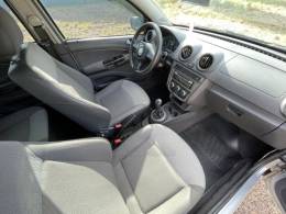 VOLKSWAGEN - VOYAGE - 2009/2009 - Prata - R$ 25.900,00