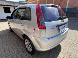 FORD - FIESTA - 2014/2014 - Cinza - R$ 31.900,00