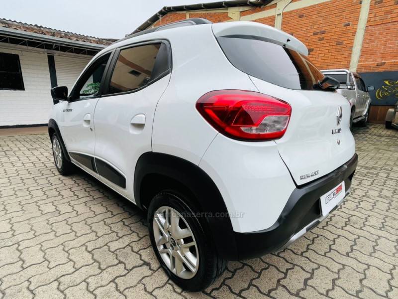 RENAULT - KWID - 2020/2020 - Branca - R$ 45.900,00