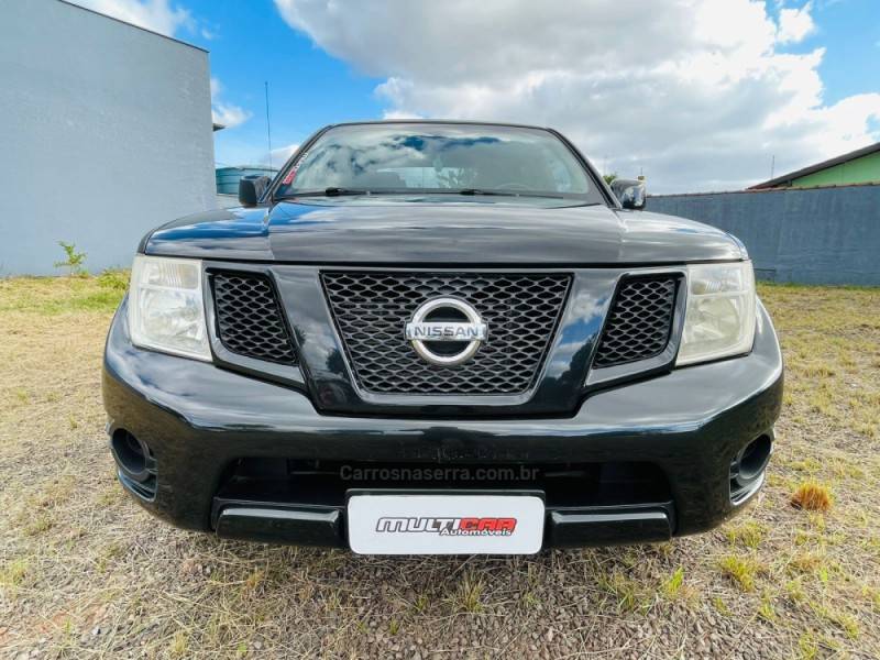 NISSAN - FRONTIER - 2014/2014 - Preta - R$ 89.900,00