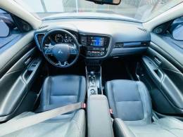 MITSUBISHI - OUTLANDER - 2017/2017 - Branca - R$ 97.900,00