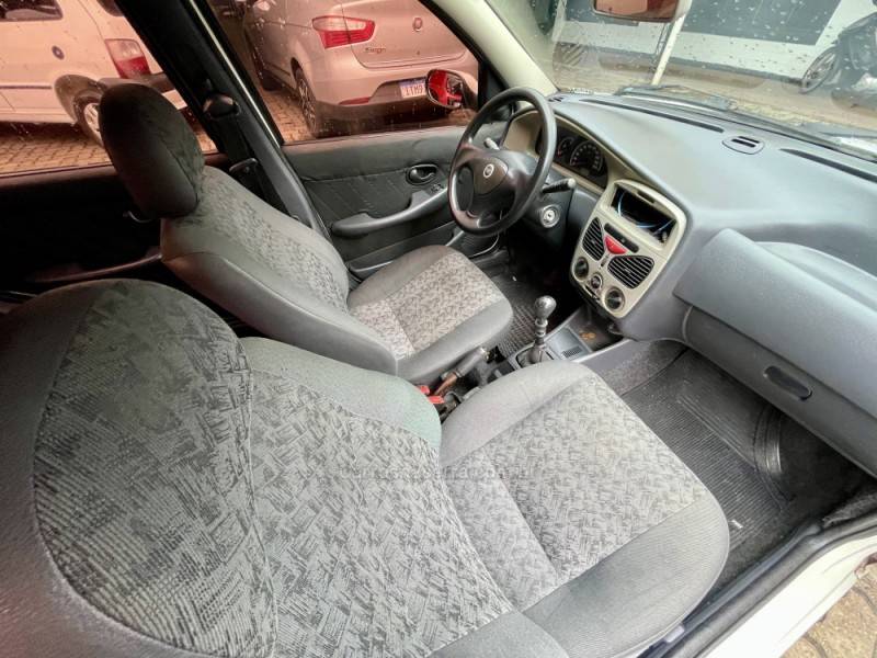 FIAT - PALIO - 2007/2007 - Branca - R$ 25.900,00
