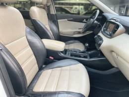 KIA MOTORS - SORENTO - 2018/2018 - Branca - R$ 139.900,00