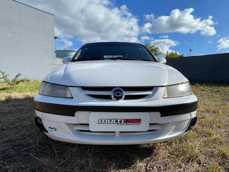 CHEVROLET - CELTA - 2006/2006 - Branca - R$ 22.900,00