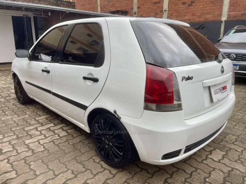 FIAT - PALIO - 2007/2007 - Branca - R$ 25.900,00