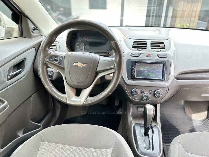 CHEVROLET - COBALT - 2013/2013 - Prata - R$ 42.900,00