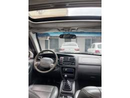 CHEVROLET - TRACKER - 2001/2001 - Branca - R$ 45.900,00
