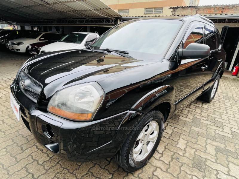 HYUNDAI - TUCSON - 2010/2010 - Preta - R$ 41.900,00