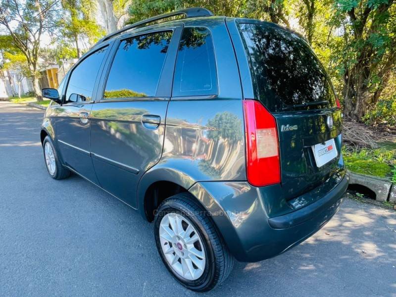 FIAT - IDEA - 2010/2010 - Verde - R$ 31.900,00