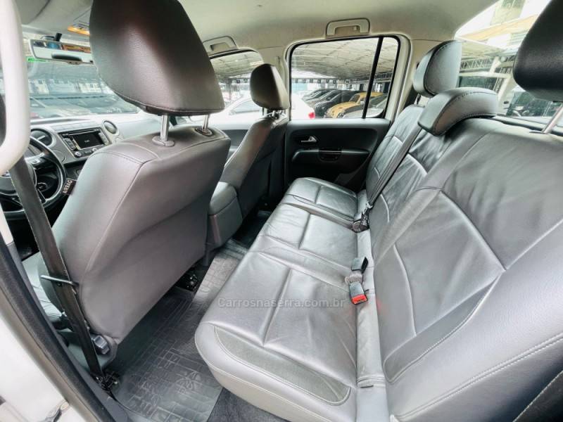VOLKSWAGEN - AMAROK - 2015/2015 - Branca - R$ 109.900,00
