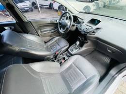 FORD - FIESTA - 2017/2017 - Branca - R$ 57.900,00