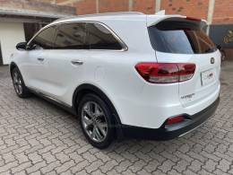 KIA MOTORS - SORENTO - 2018/2018 - Branca - R$ 139.900,00