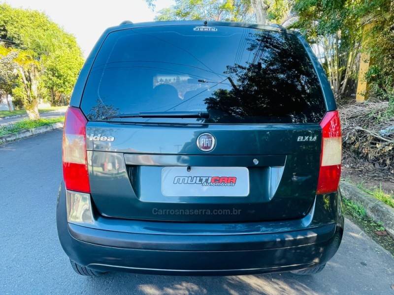 FIAT - IDEA - 2010/2010 - Verde - R$ 31.900,00