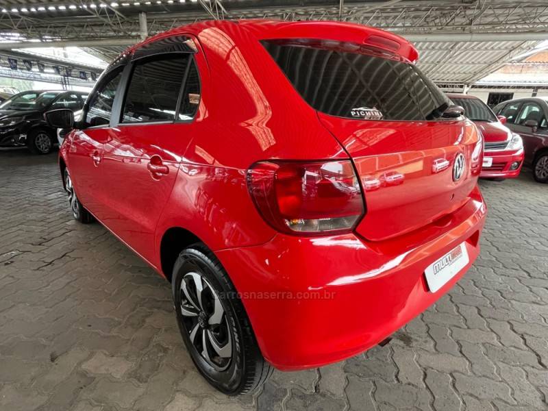 VOLKSWAGEN - GOL - 2015/2015 - Vermelha - R$ 39.900,00