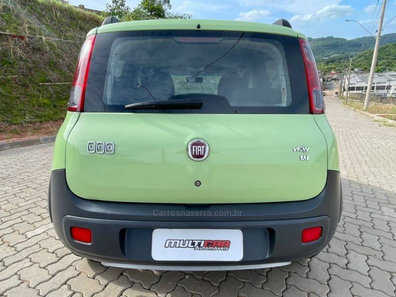 FIAT - UNO - 2011/2011 - Verde - R$ 32.900,00