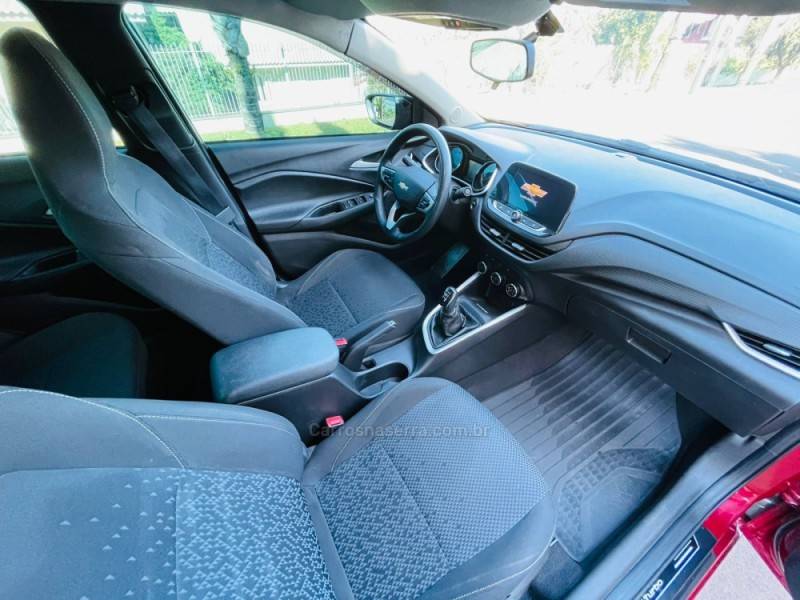 CHEVROLET - ONIX - 2019/2020 - Vermelha - R$ 68.900,00
