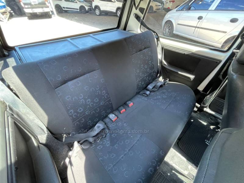 FIAT - UNO - 2011/2011 - Branca - R$ 18.900,00