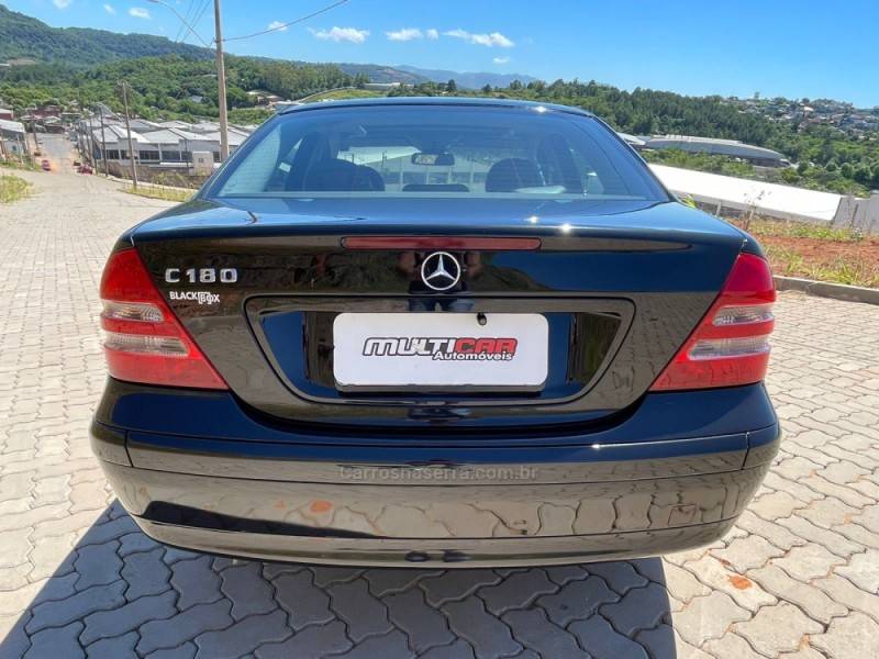 MERCEDES-BENZ - C 180 - 2002/2002 - Preta - R$ 45.900,00