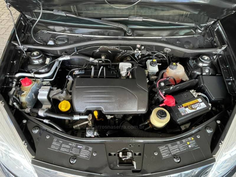 RENAULT - SANDERO - 2012/2012 - Preta - R$ 31.900,00